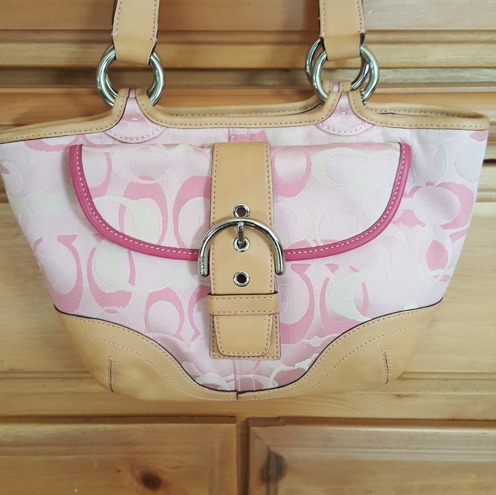 Coach pink signature optic small purse