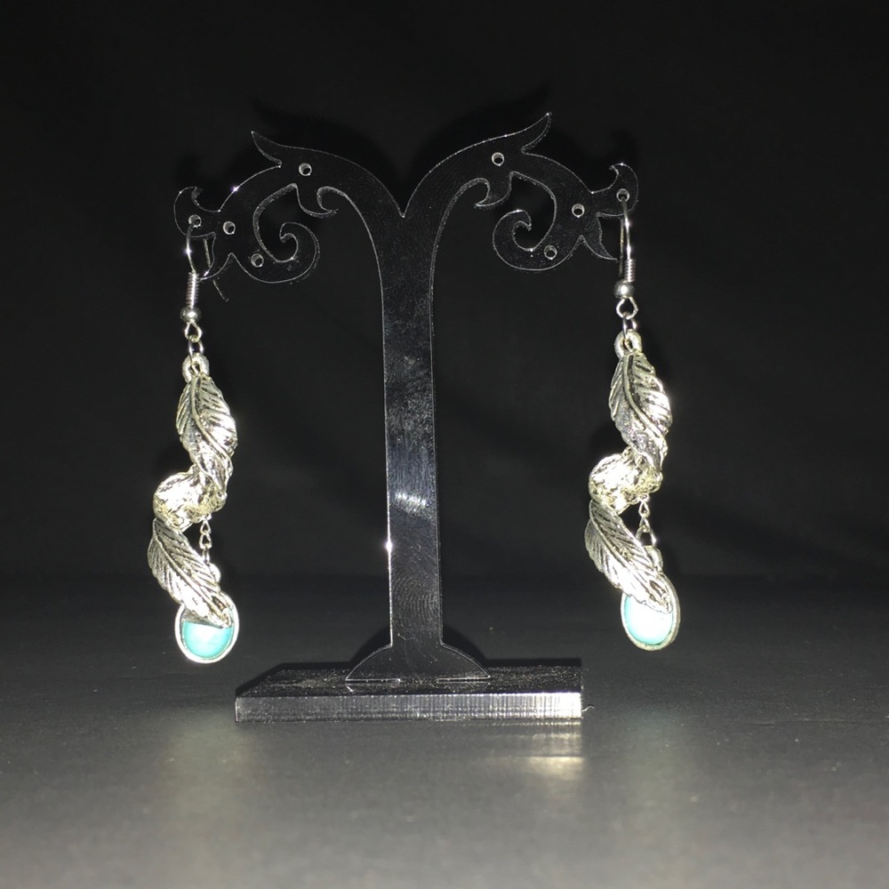 Awesome Tibet silver leaf and turquoise earrings