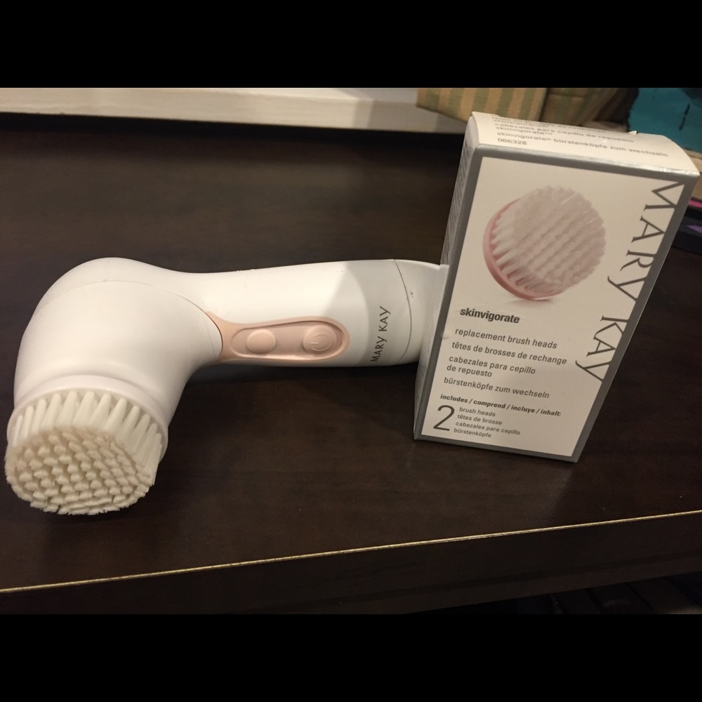 Mary Kay Skinvigorate Cleansing Brush