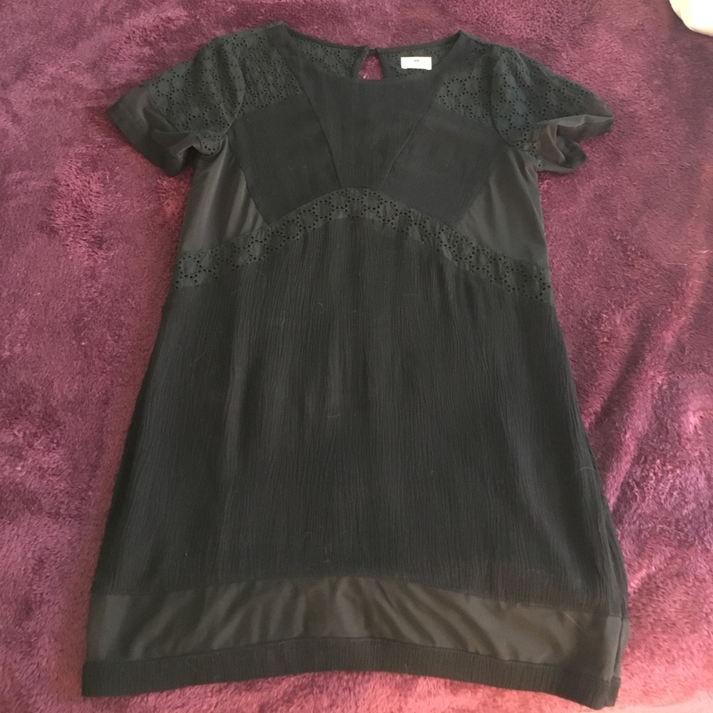 Never worn