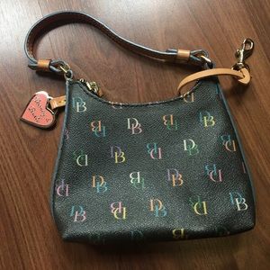 Small Dooney and Bourke pocketbook! Never used!