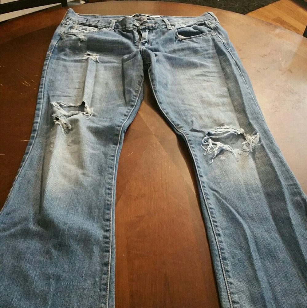Abercrombie jeans in great condition!