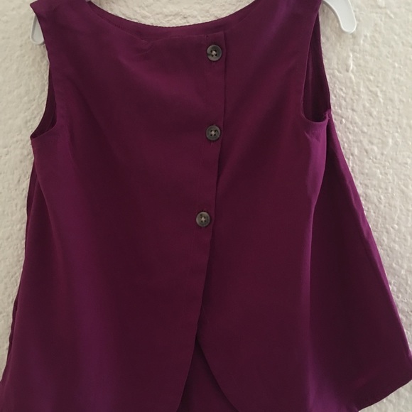 Girls old navy shirt - Picture 2 of 2