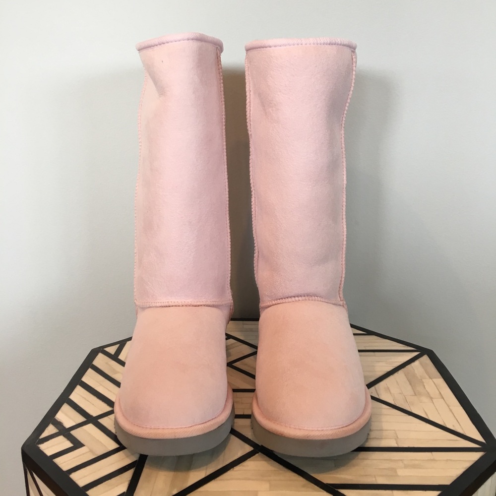 ORIGINAL Classic Tall Baby Pink Uggs//10