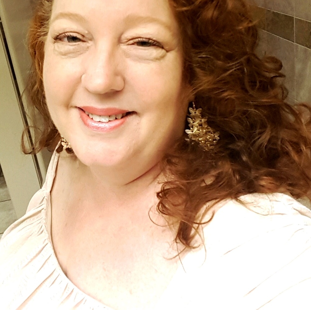 Meet your Posher, Danelle