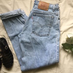 Vintage Levi’s High Rise Jeans