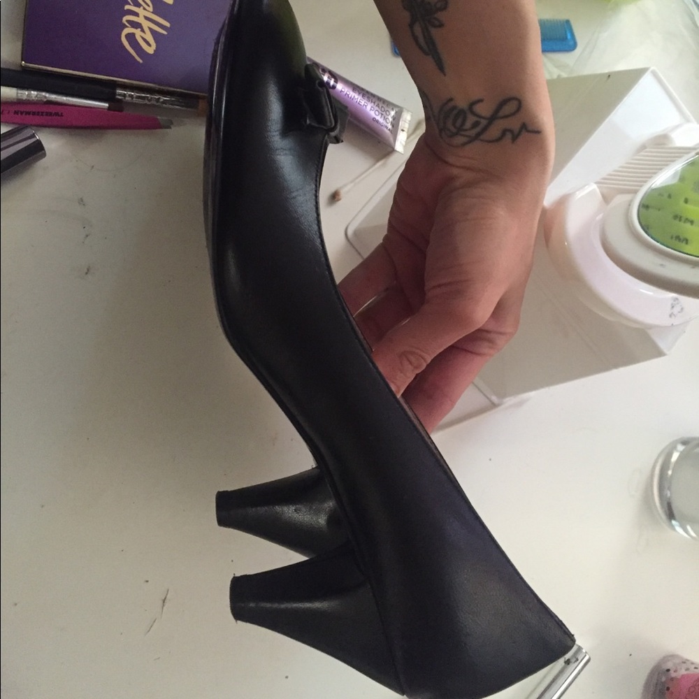 Marc by Marc Jacobs kitten heel