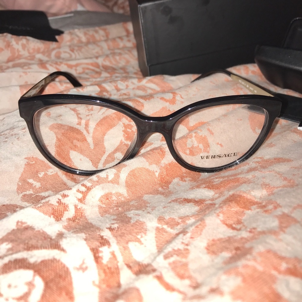 Versace frames - Picture 4 of 7