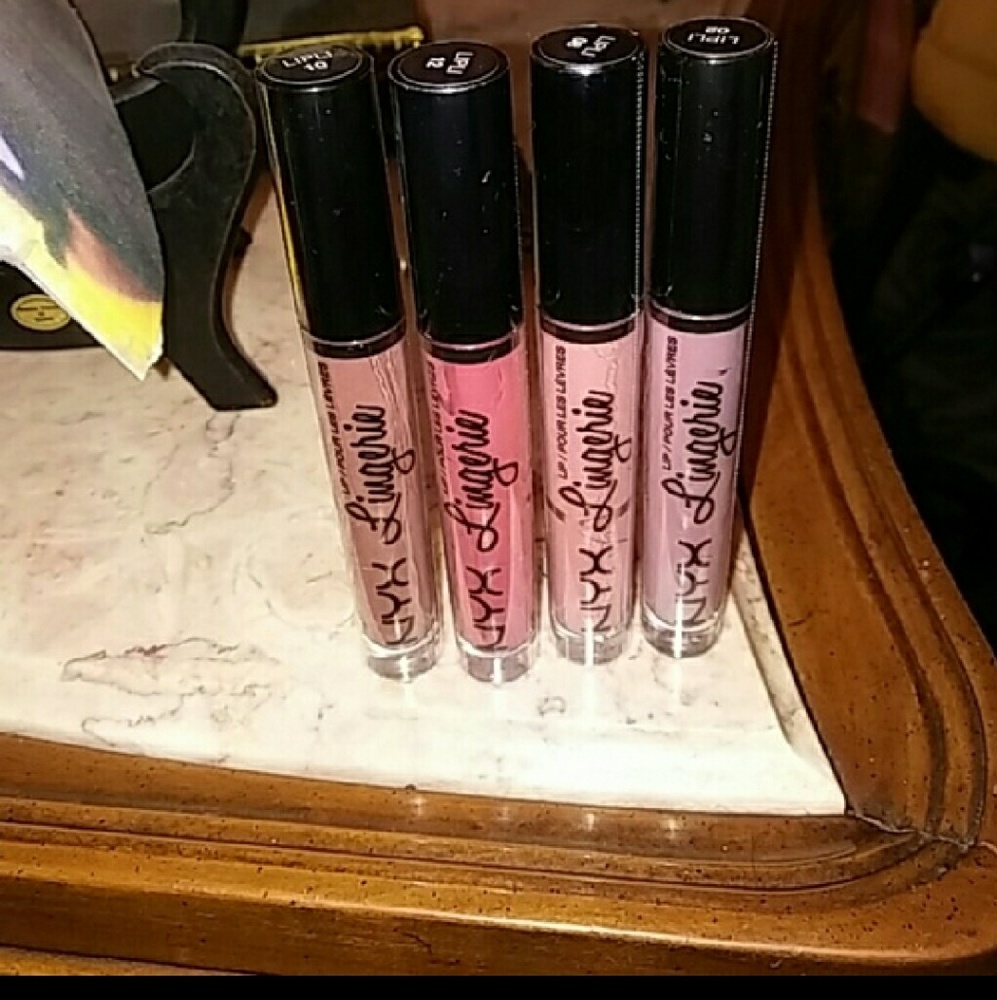 NYX LIP LINGERIE BUNDLE❤