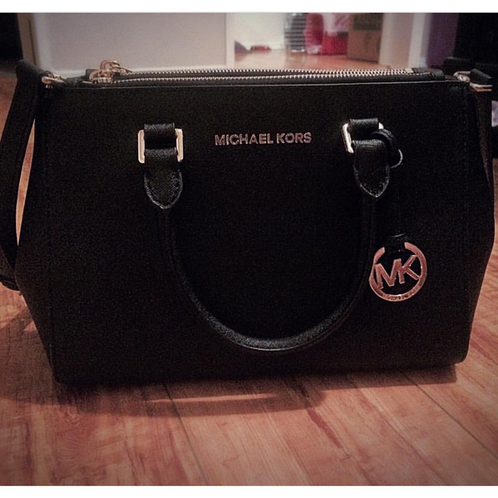 Michael Kors purse