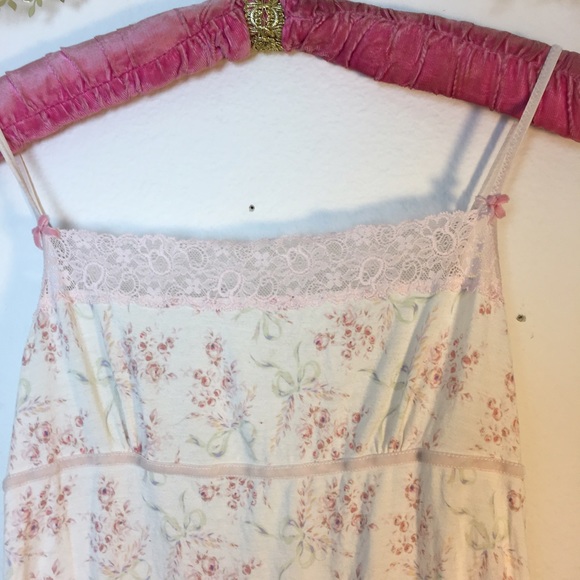Vintage VS Floral Baby Doll Nightgown. - Picture 2 of 4