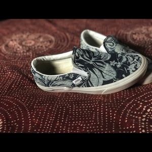 VANS FLORAL DENIM SLIP ONS
