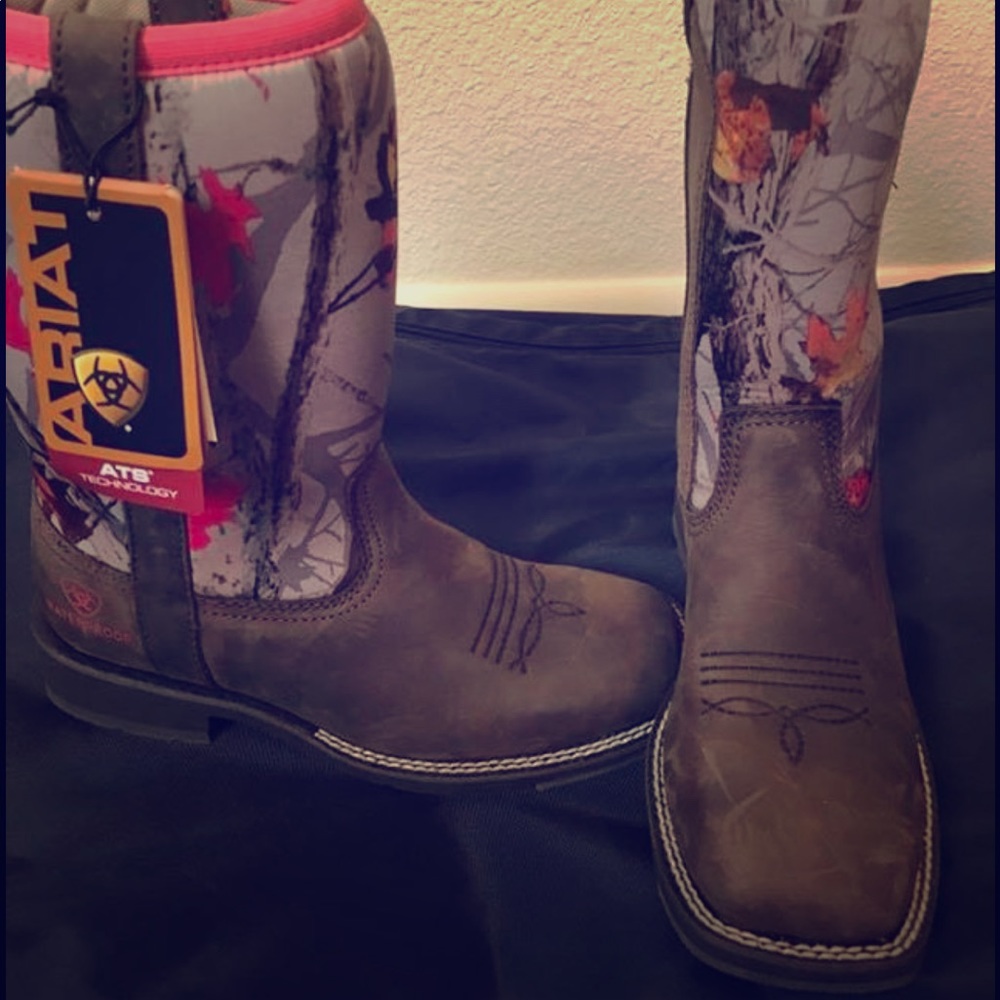 Ariat all weather cowboy boots