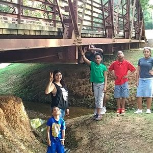 Meet your Posher, Lori