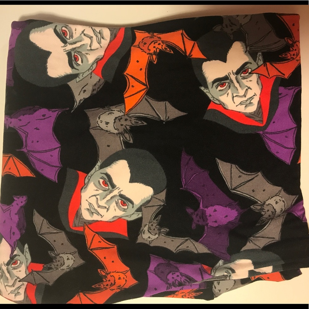 LuLaRoe TC Leggings, Halloween 2017, Dracula