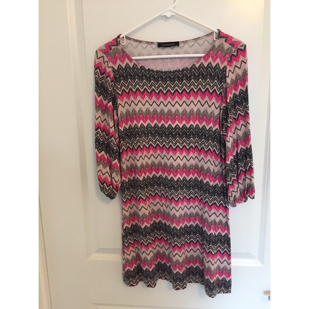Pink and grey Hourglass Lily 3/4 length tunic