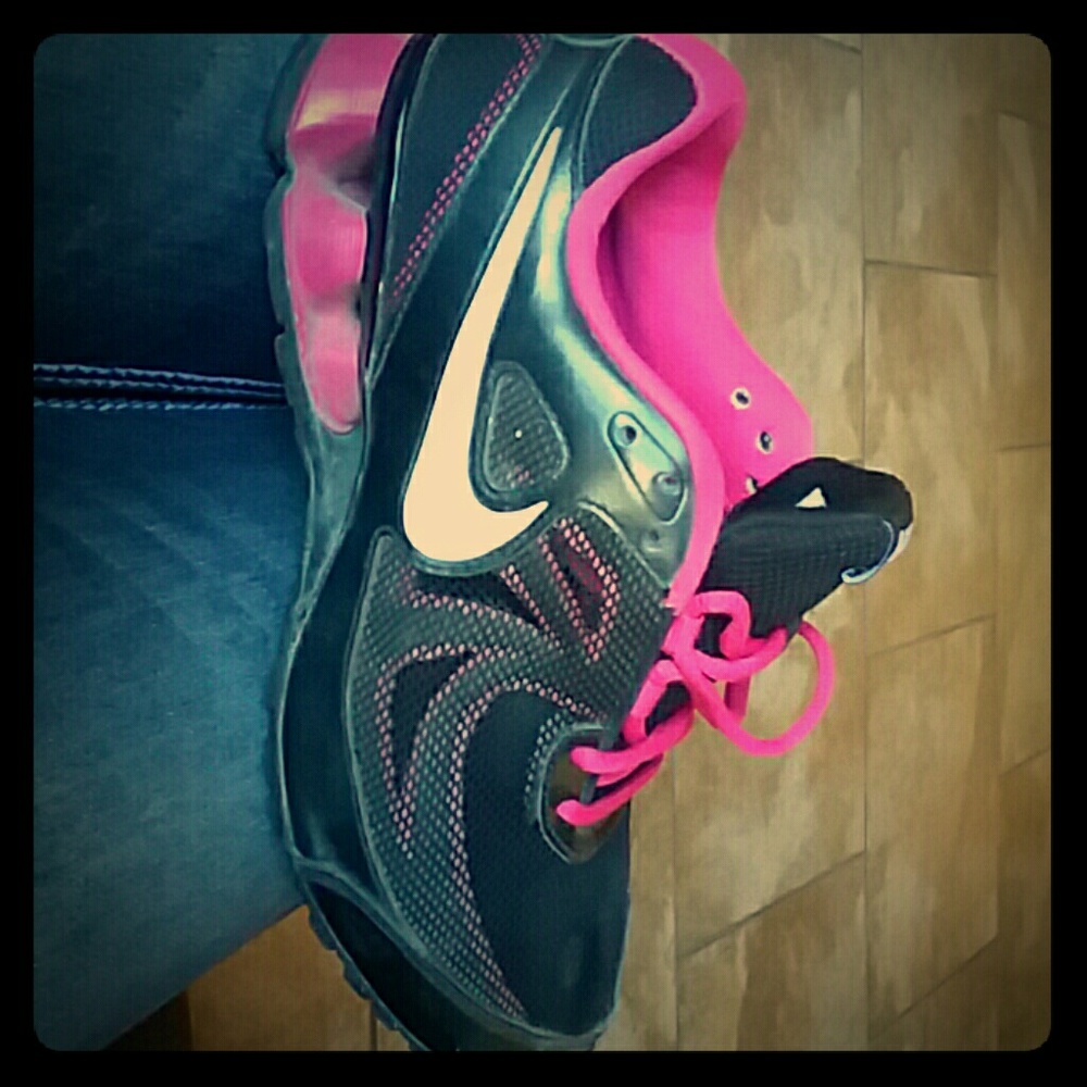 Nike reax run 7 shoes