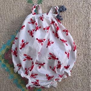 💖HP 11/2💖 EUC Gap Ruffle Bottom Lobster Onepiece