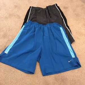 2 pair men’s Nike dri fit shorts