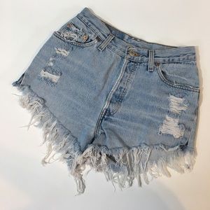 Vintage high waisted Levi’s shorts