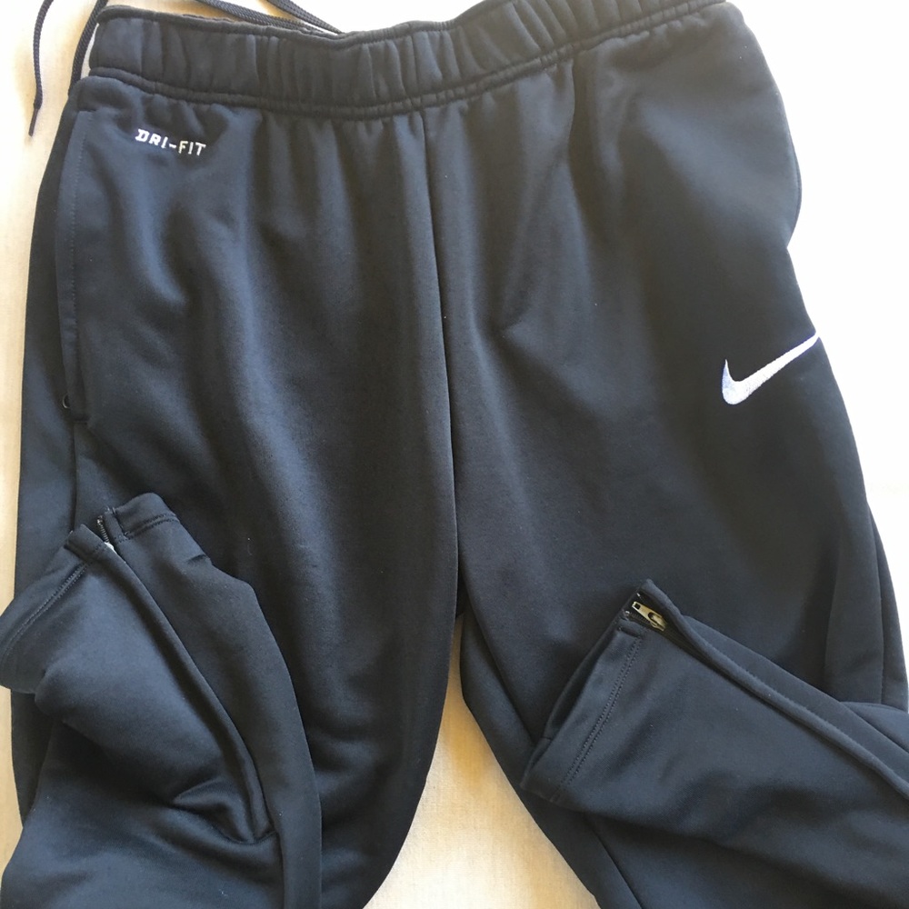 Men's Nike jogging pants