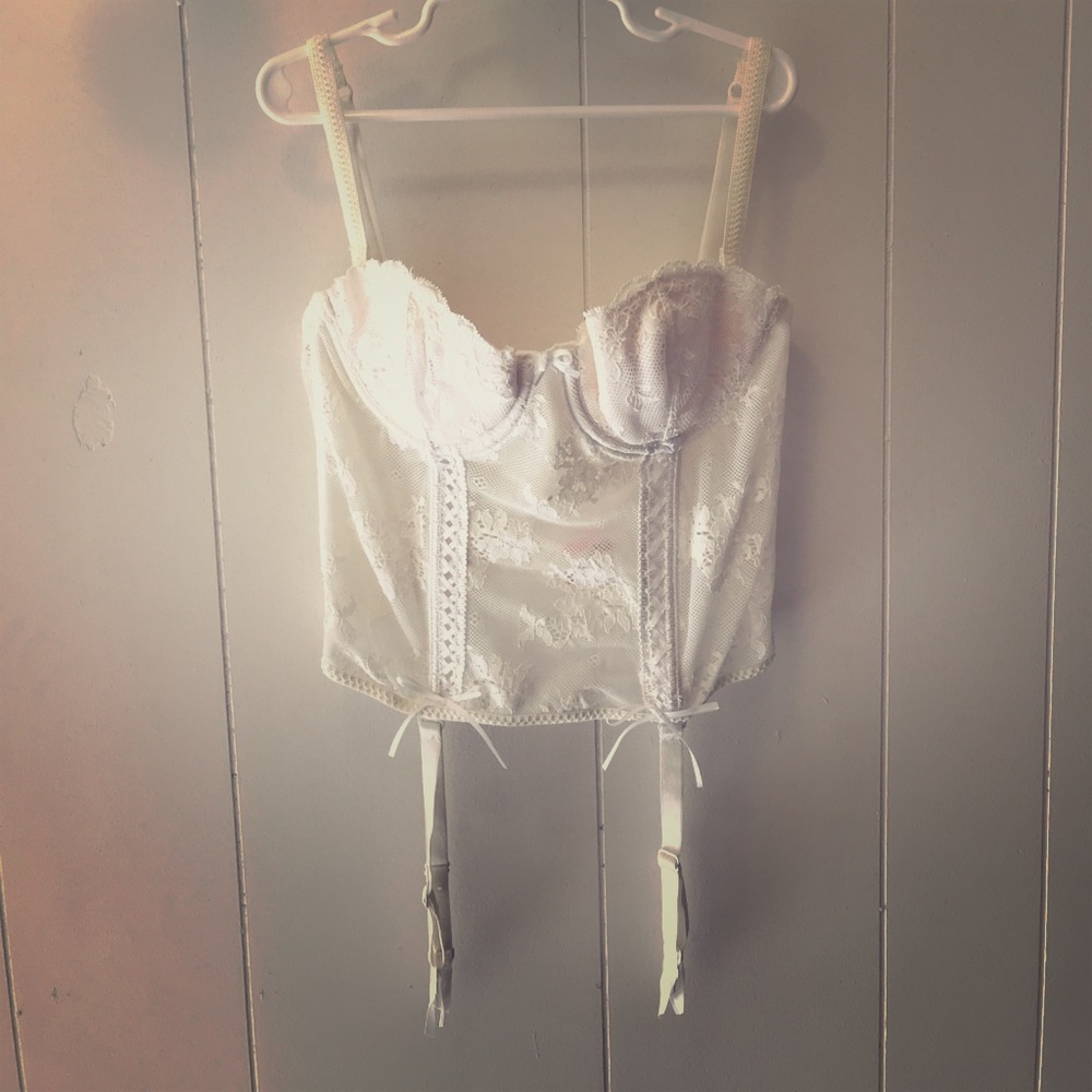 Vintage Victoria’s Secret Bra/Corset Size 34B