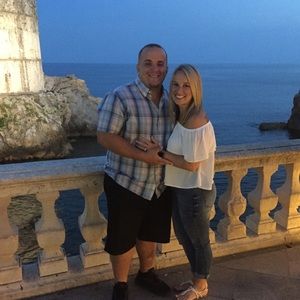 Meet your Posher, Linzi