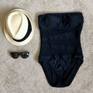 Strapless black swimsuit
