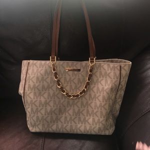 White and brown micheal kors bag