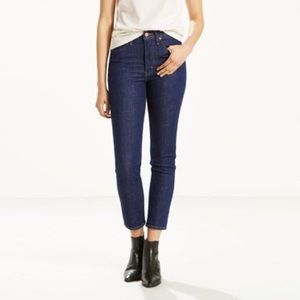 NWT Levi’s!