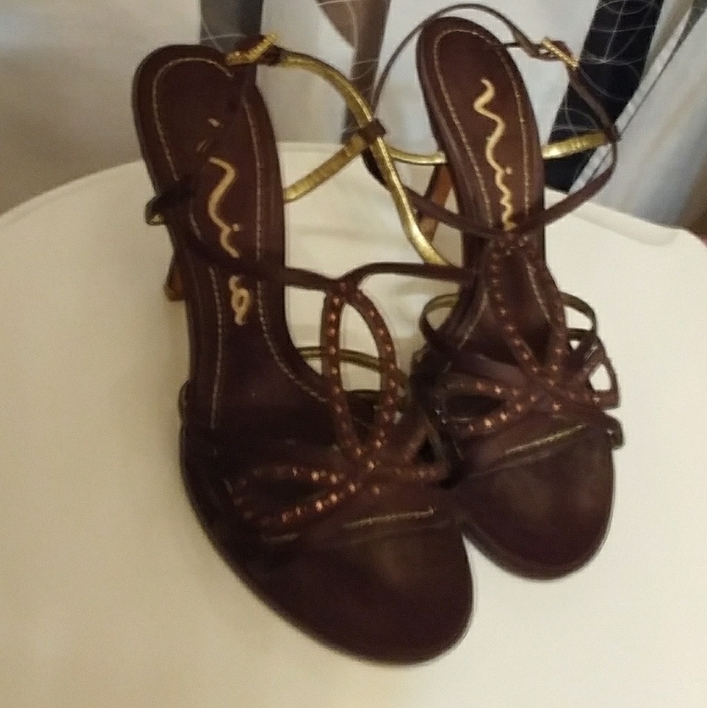 High heel