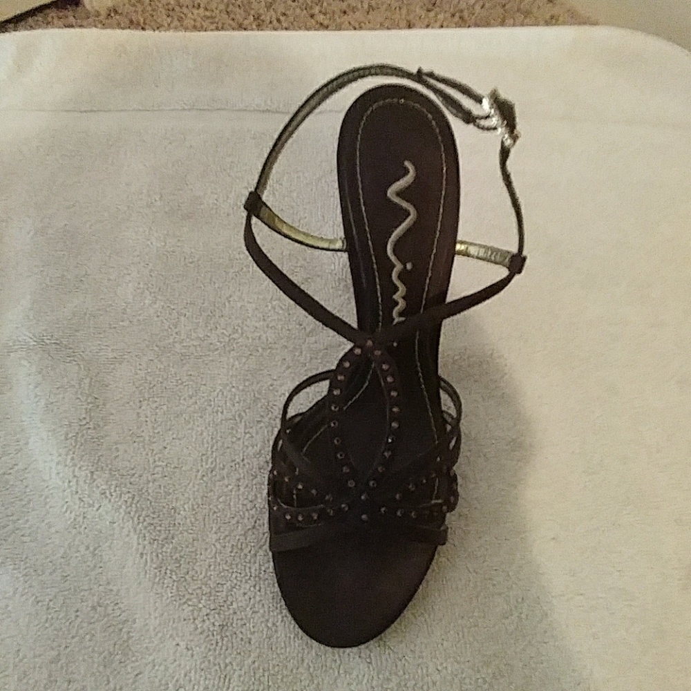 High heel - Picture 4 of 4