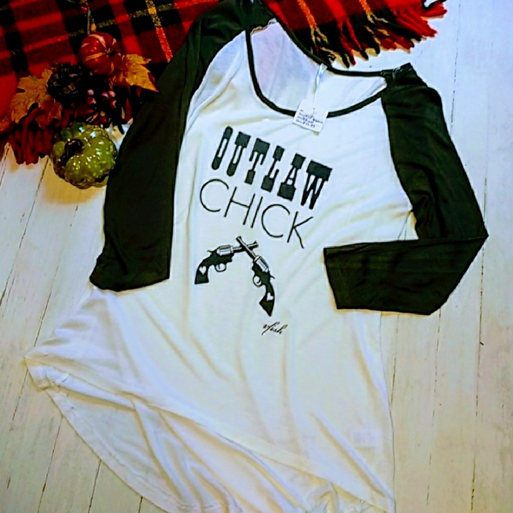 NWT Outlaw Chick baseball style tee