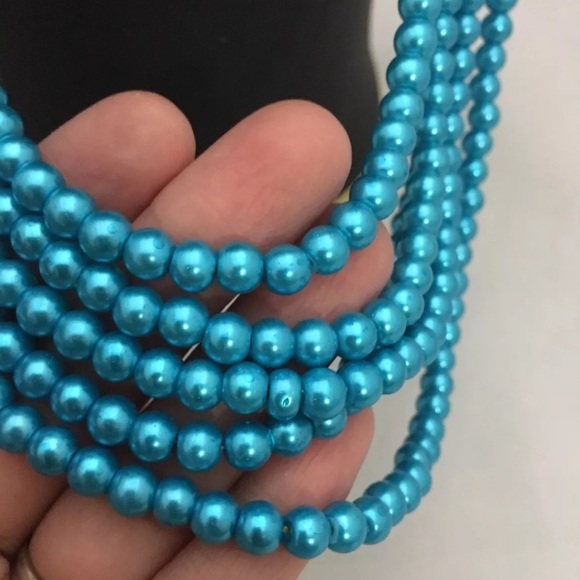 NWOT pearl layer Mughal jewelry set final price!! - Picture 4 of 8