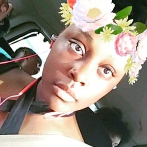 Meet your Posher, Kevana