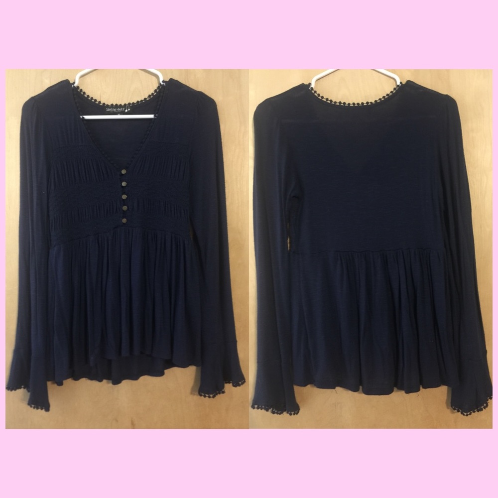 🔥NAVY FLOWY BOHO BELL-SLEEVES GORGEOUS MOVEMENT!