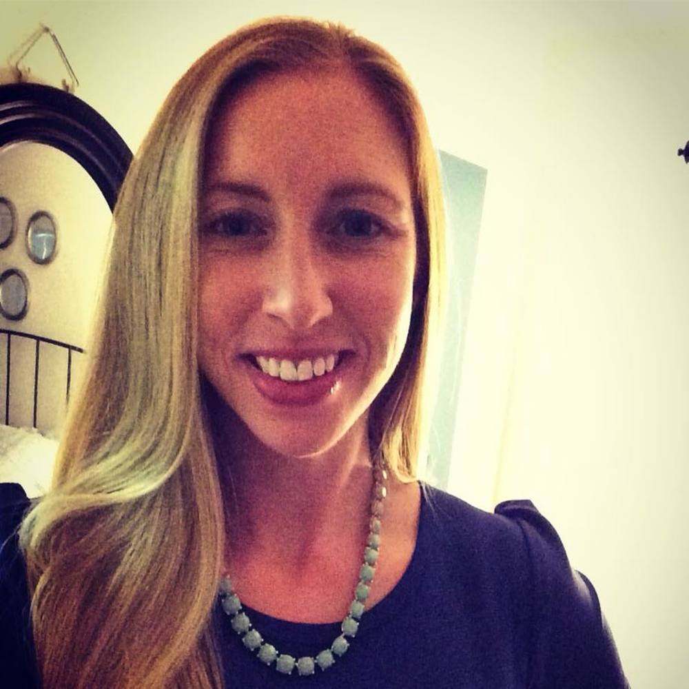Meet your Posher, Maura