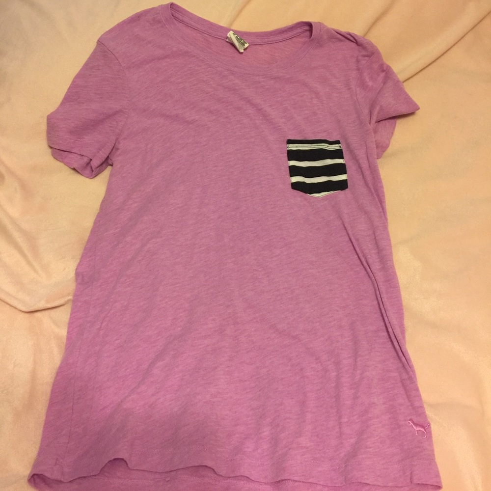 ❤️VS T-Shirt
