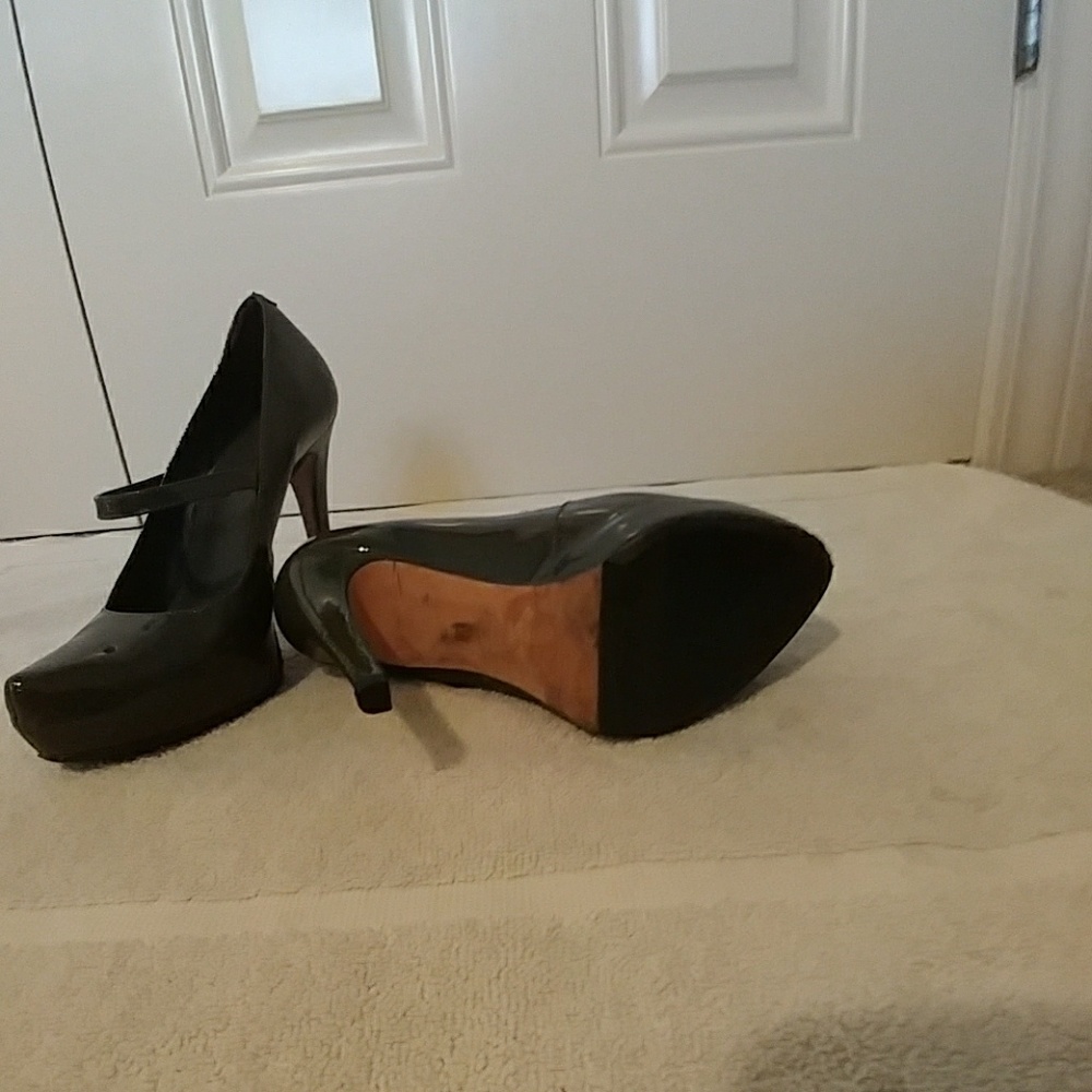 Aldo heels - Picture 4 of 4