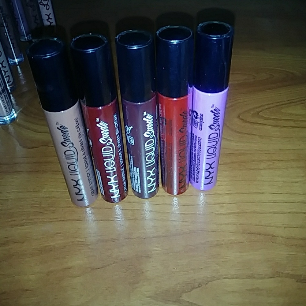 NYX LIQUID SUEDE BUNDLE