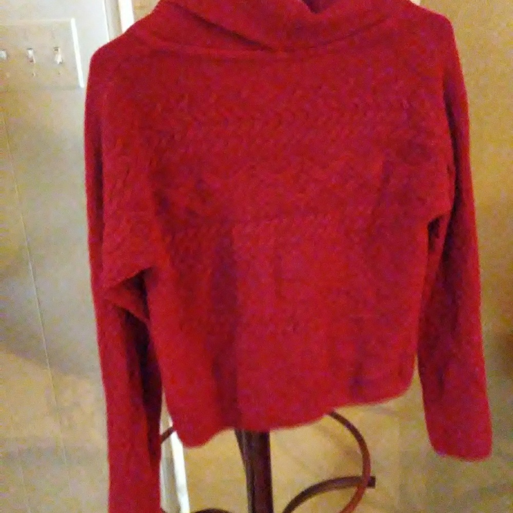 k.b. Collections Sweater - Picture 6 of 6