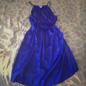 Beautiful blue maternity dress.