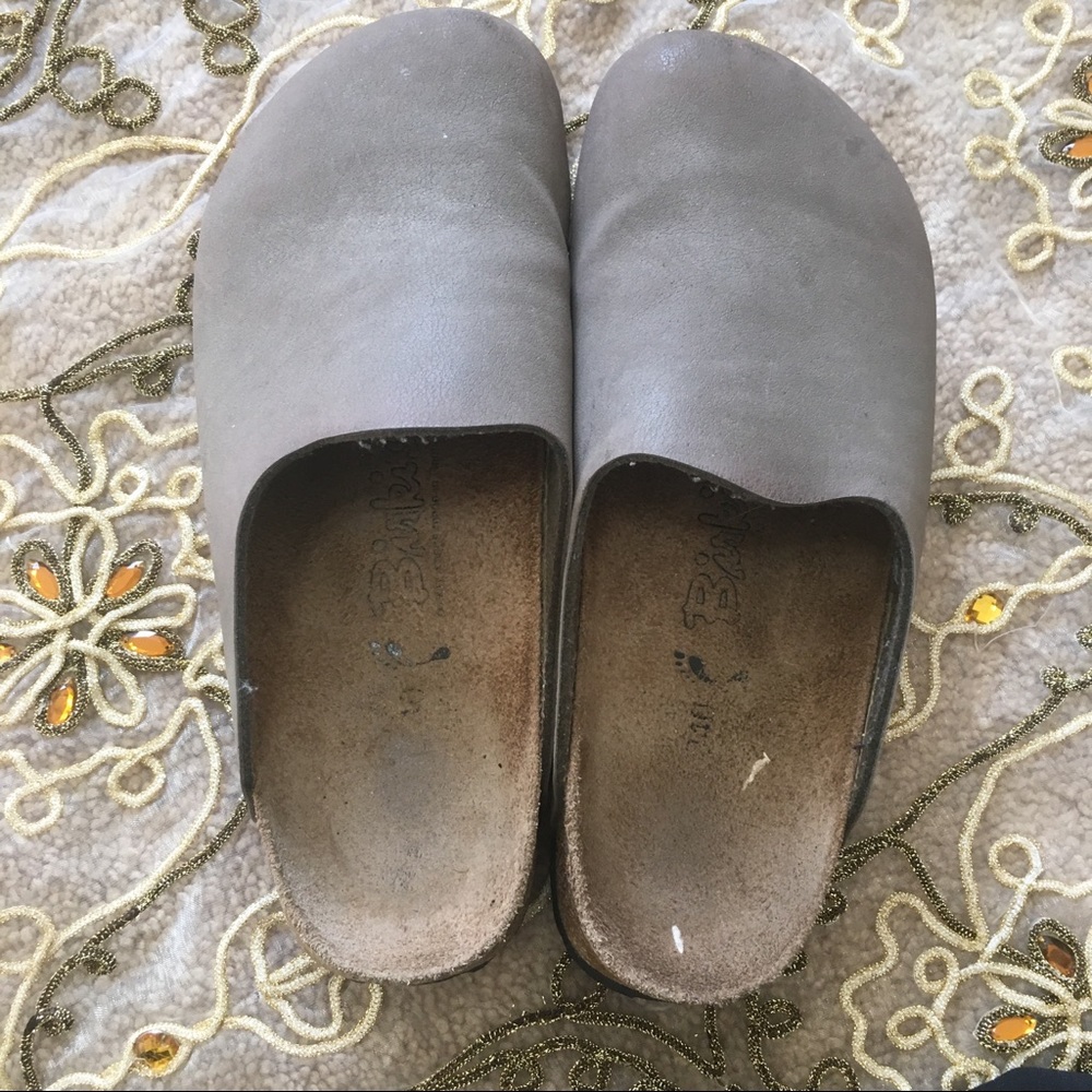 ⬇️$40 Birkenstock Birki's Size 37 Gray