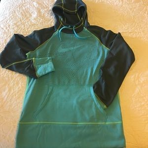 Nike Therma Hoodie