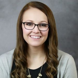 Meet your Posher, Mackenzie