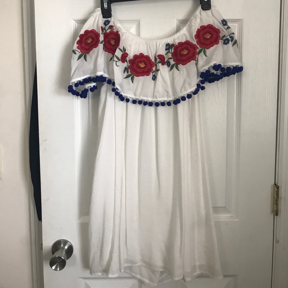 Off the shoulder embroidered flower dress F21