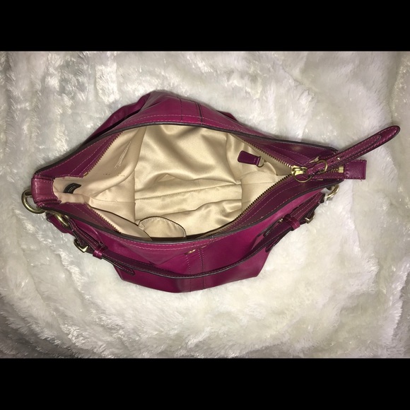 Authentic Coach Colette Leather Shoulder Bag - Picture 3 of 8