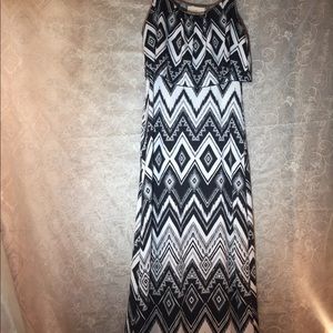 Bobbie Brooks ruffle top maxi dress