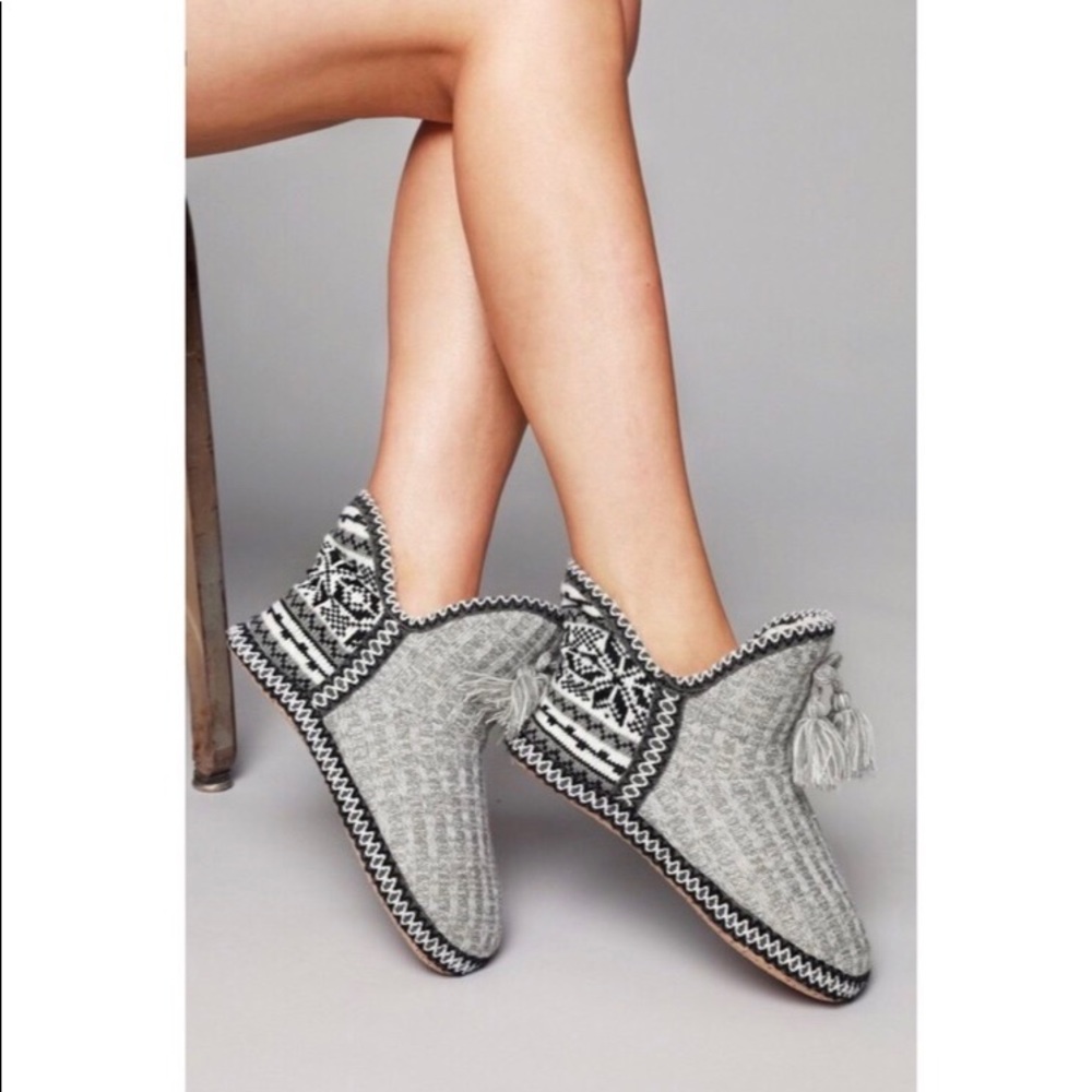 Knit Bootie Slippers