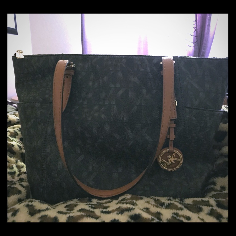 Michael Kors Jet Set Tote
